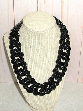 Vintage Trifari Lucite Necklace